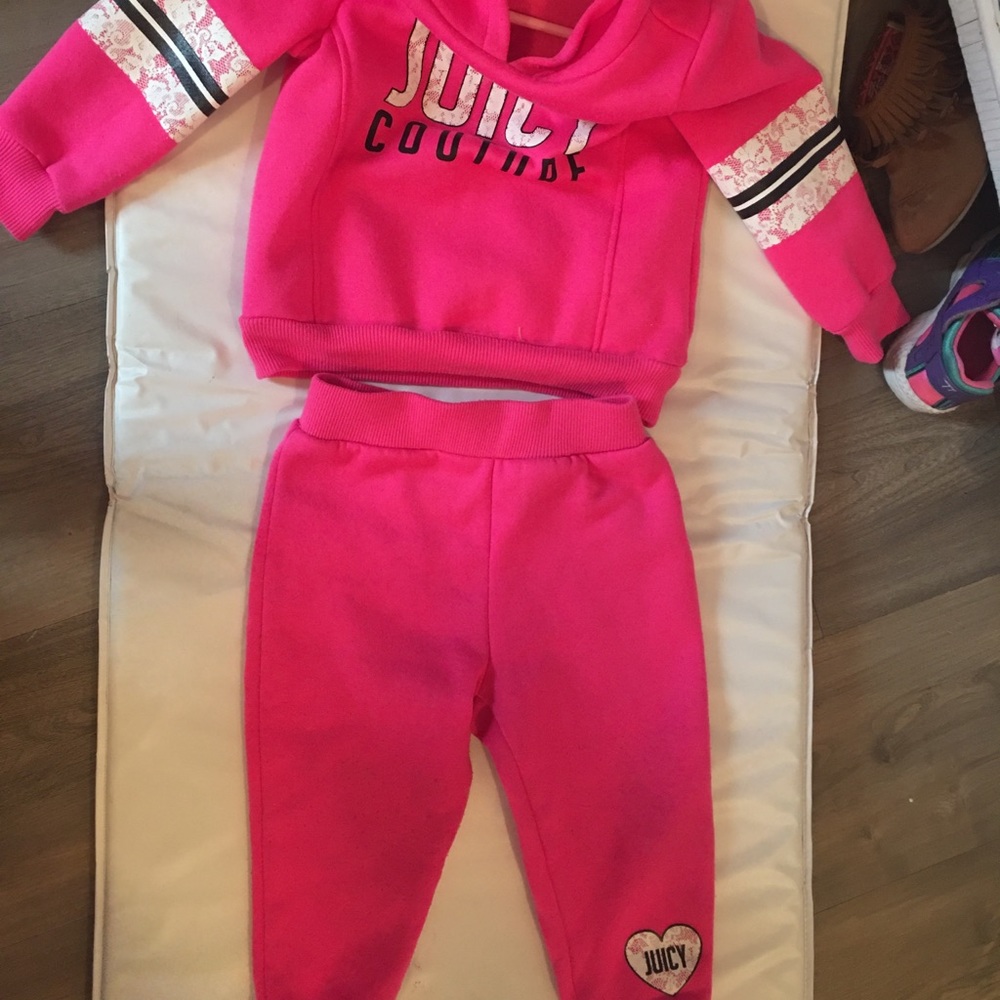 Juicy couture matching sweat suit